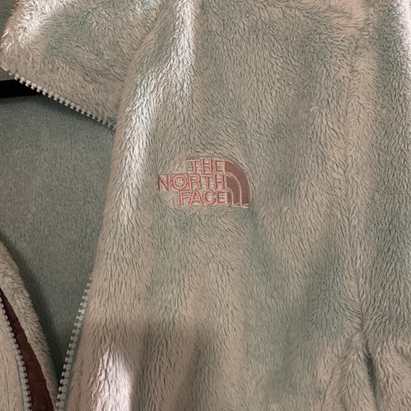 The North Face sweater - Picture 2 of 4